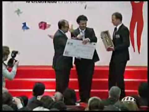 Reportaje sobre la entrega de Premios Da Persona Emprendedora CV 2010