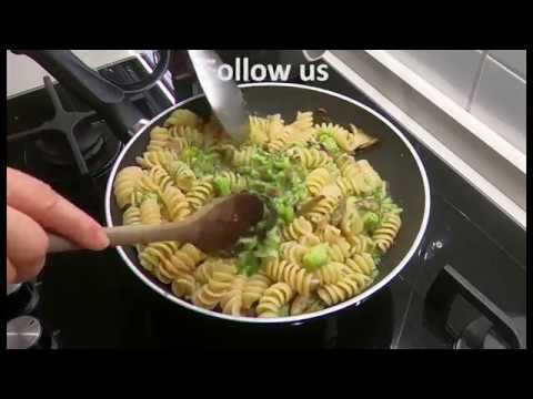 Fusilli Broccoletti Pugliesi e Funghi Cardoncelli- Fusilli pasta with Cauliflowers and Mushrooms