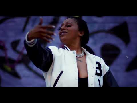 Cryssycola  Shay Shay Flo LLSloBe  �� Dir  By Cashinfast ��