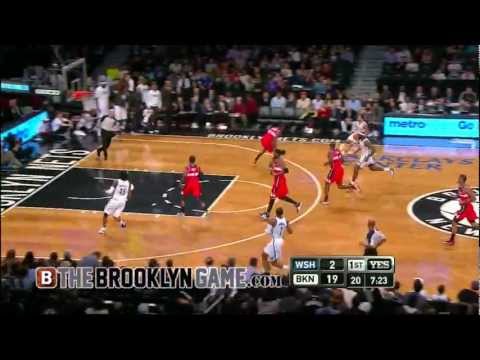 DERON WILLIAMS 7-7 FROM 3 IN 1ST QTR