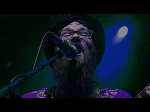 Upon The Bridge - Groundation