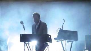 Soulwax- Miserable Girl ( En vivo Guadalara 2011 )
