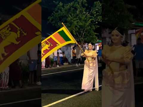 රටේම අවදානය දිනාගත් අබිමානවත් පෙරහර මංගල්‍යය..🌸🤍 #Sril Lanka