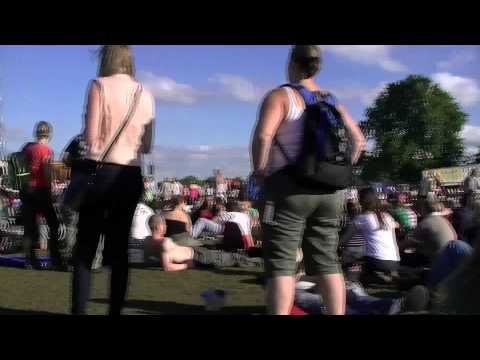 Hard Rock Calling 2011 - Ray Davies - You Really Got Me