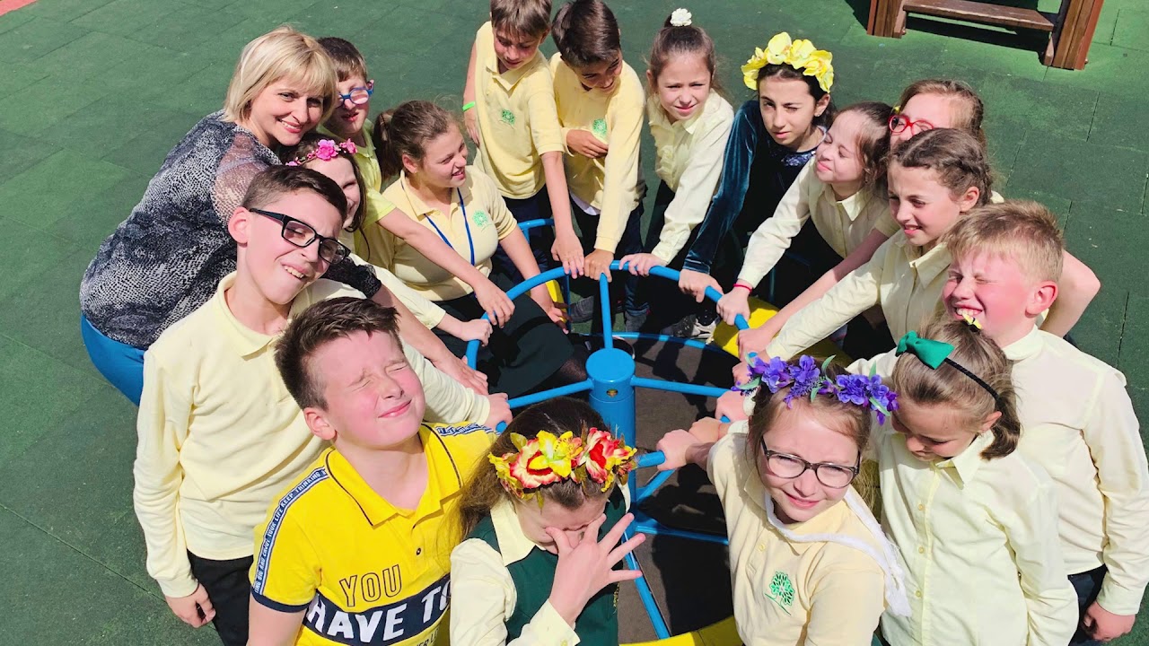 Bun venit la Şcoala Primară Heritage!