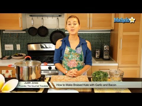 How to Make Braised Kale With Garlic and Bacon