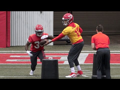 Chiefs' quarterback Patrick Mahomes practices with teammates Wednesday Video