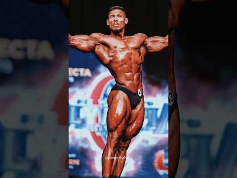 Classic physique competitors🥶🫡… #shorts #ytshorts #viral #pumpedndriven #mrolympia