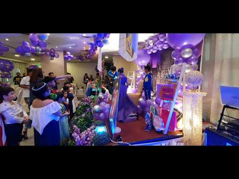 Azah's 7 Blessed Years - Surprise for the Celebrant