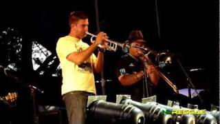 KEN BOOTHE "I Don't Want To See You Cry" Garance Reggae Festival 2011