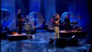 Olly Murs - Busy (Paul O&#39;Grady Live)