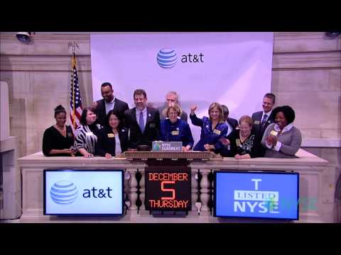 AT&T Celebrates 30 Years of Trading on the NYSE