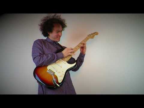 Cecilio Perera plays Eruption by Eddie Van Halen