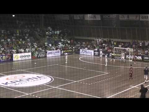 Blumenau/SCF 2 x 2 Brasil Kirin - Liga Futsal 2014 - Fase 2