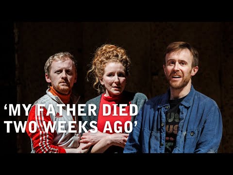 The first two minutes of Nachtland | Opening scenes at the Young Vic