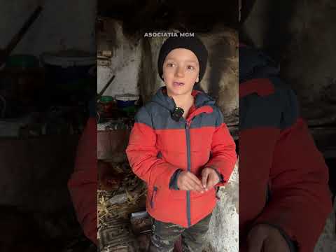 Are 5 ani și își dorește doar un purcel!😔🐖 Ca să aibă de mâncarea… #asociatiamgm