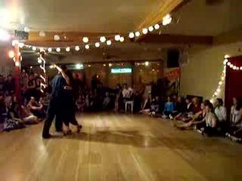  Luciana Valle  and  Alex Krebs  are  dancing  to  a  milonga