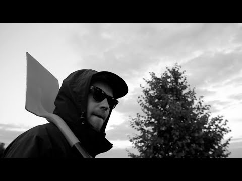 BAILEYS BROWN / DEMORUS (Dee Green, Datkid & Confusion)- Dem or Us Anthem OFFICIAL VIDEO