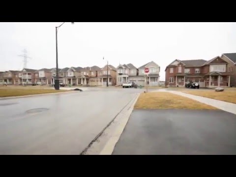 69 Heatherglen Dr, Brampton, ON L7A 2H4