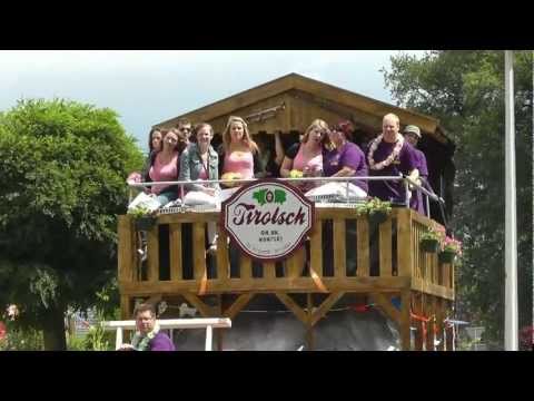 Optocht Zomerfeest Haarlo 2011