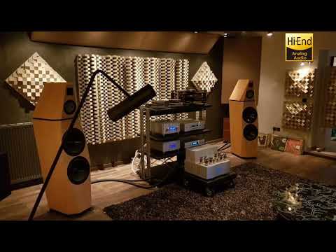 Best Voice 72 - Crazy (High-end music - Audiophile)