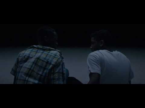 Moonlight 2016 - Kissing scene