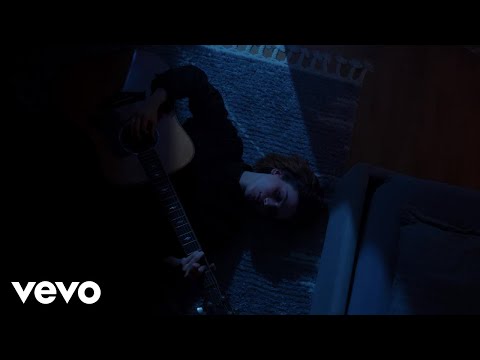 Friends Don´t Lie nae - Anzufangen Aufzugeben (Official Music Video)