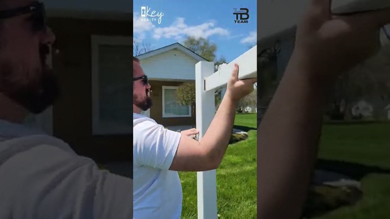 How a sign is put together! #realestate #sign #tutorial