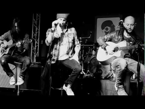 Physical Graffiti Acoustic trio - Best Of You (Foo Fighters cover)