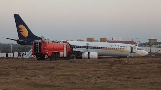 India: Avión de Jet Airways se sale de la pista provocando heridas a 15 pasajeros
