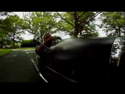 JAY LENO TESTS NEW MORGAN 3-WHEELER  IN ENGLAND