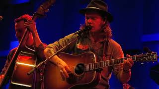 Billy Strings Live Covering Pearl Jam Song &quot;In Hiding&quot; WXPN World Cafe Live 2018 Tour Lyrics Video