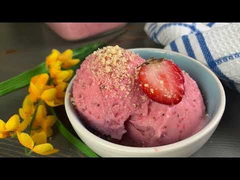 3 ingredients Sugar free Strawberry Frozen yogurt / Sorbet / ice cream