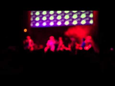 Sharon Van Etten & Shearwater - "Stop Draggin My Heart Around"