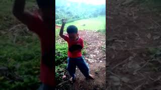 Download lagu Status WA joget santuy Sunday Best 2020 mp3