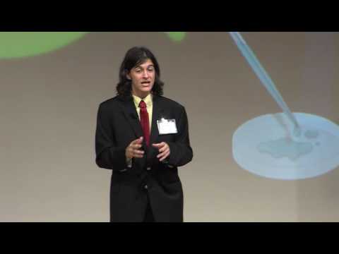 FAU 2016 3MT® Three Minute Thesis Championship - Douglas Holmes