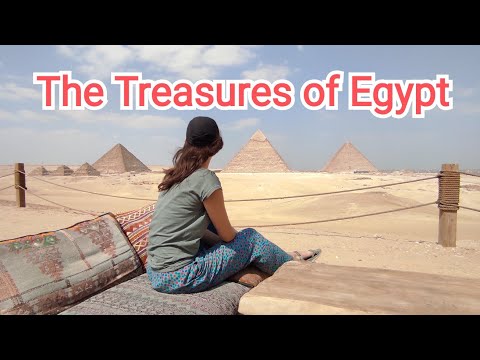 I visited the Pyramids of Giza on my own!