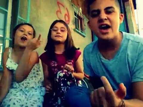 Gülşen Fanclub Bir Fırt Çek