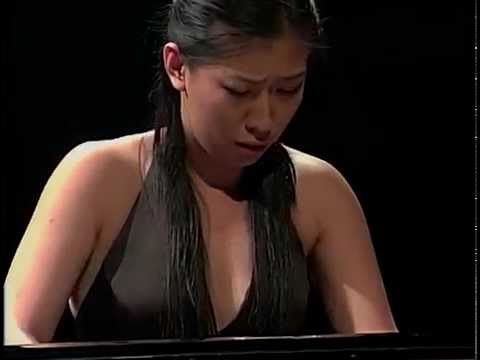 Chu-Fang Huang Performing Scarlatti and Ravel (CIPC 2005)