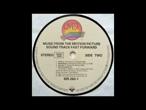 Pulse Feat. Adele Bertei - Showdown (1985)