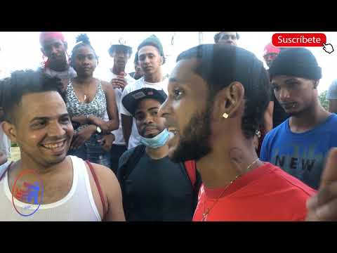 🤣( EL QUE HUELA MAS 🤣) La Rabia 24 vs Tinyo RD - Super Batalla de Freetyle