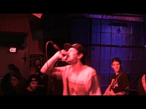[hate5six] Bottom Out - November 12, 2011