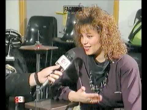 CARNAVAL 1992 - MURGA LAS MARCHILONGAS - ENTREVISTA , PASACALLE Y TEMA ( Esos hombres ...) A3TV