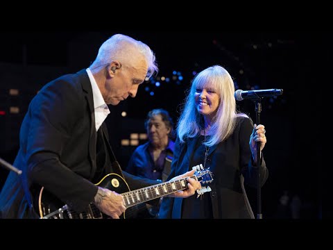 Pat Benatar & Neil Giraldo - Love is a Battlefield | Live From Austin City Limits TV