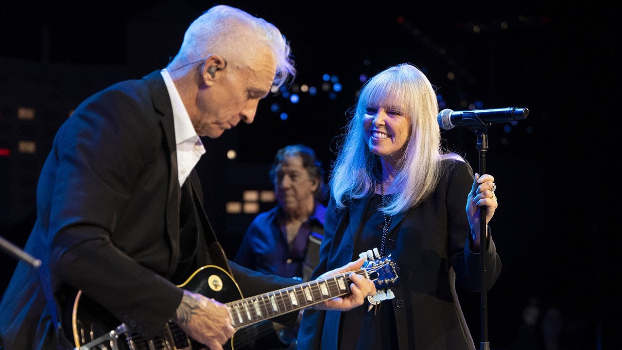 Pat Benatar & Neil Giraldo - Love is a Battlefield | Live From Austin City Limits TV - YouTube