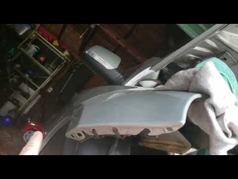 Mercedes Fender to bumper connection with bracket.