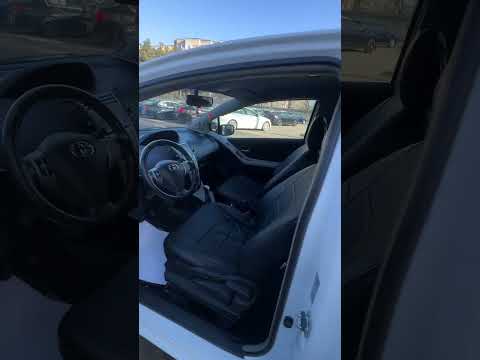фото toyota yaris ii 0