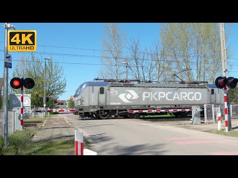 TRAIN RAILROAD CROSSING - JASTRZĘBSKO (PL) ★ 4K ★