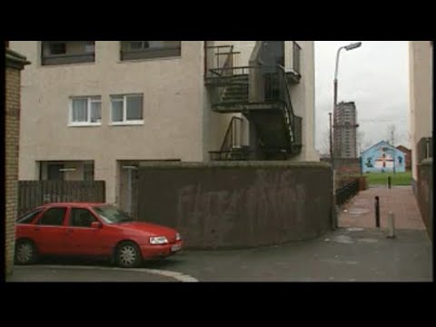 Johnny Adair shoots 26 year old Noel Cardwell in the shankill estate. December 1993