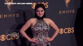 Ariel Winter Wardrobe Malfunction In Double Thigh-slit Gown On Emmys 2017 Red Carpet